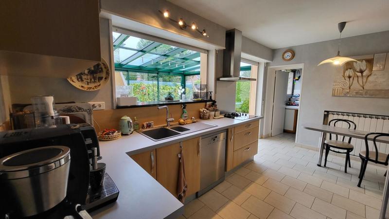 Maison - 229 m² - 8 pièces