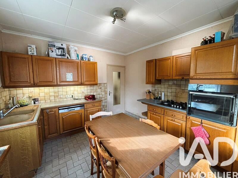 Maison - 145 m² - 6 pièces