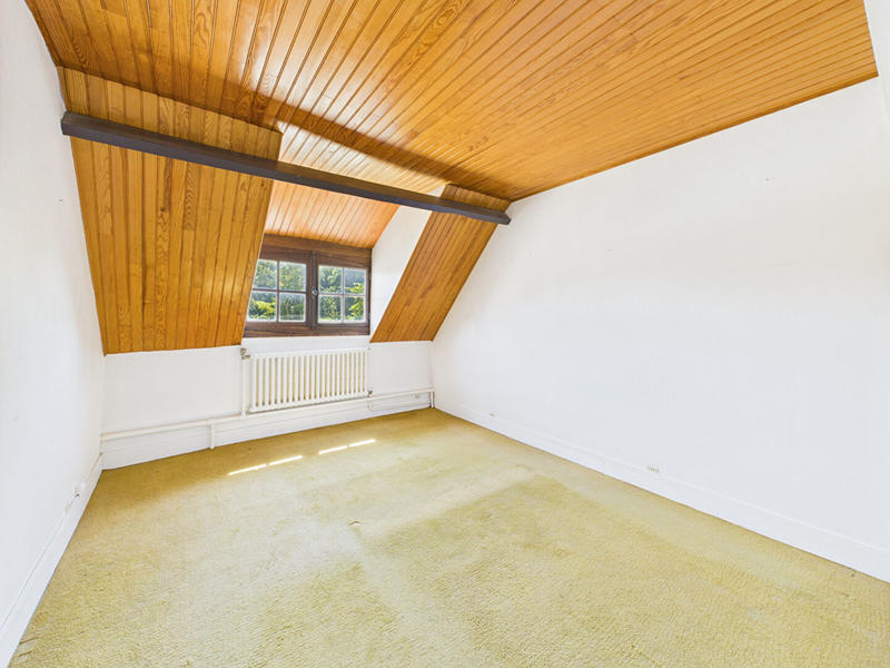 Maison - 115 m² - 6 pièces