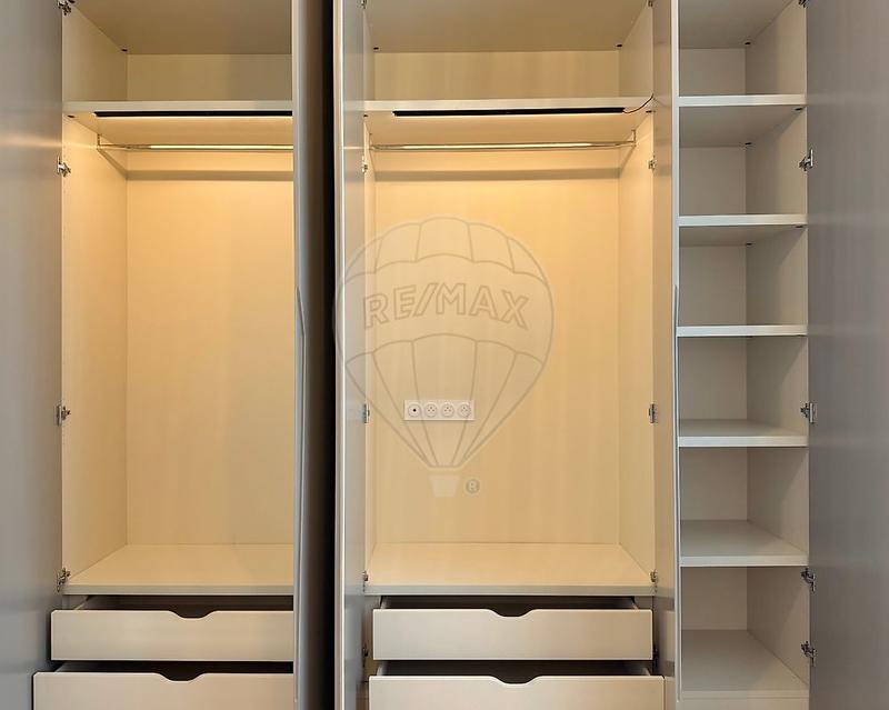 Appartement - 100 m² - 4 pièces