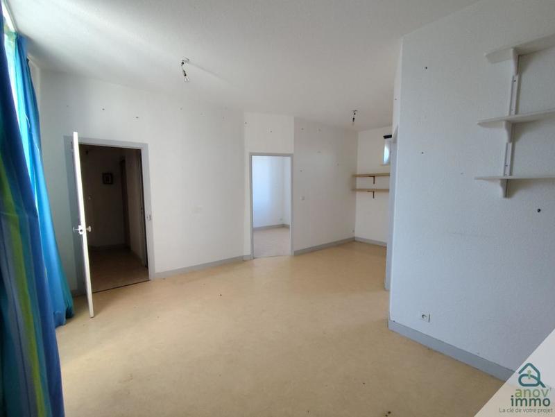 Immeuble - 94 m² - 6 pièces