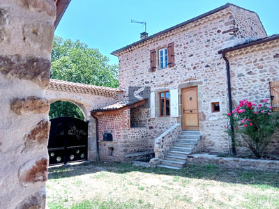 Maison - 160 m² - 8 pièces