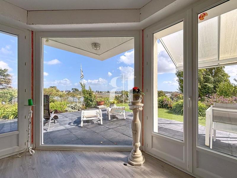 Maison - 358 m² - 10 pièces