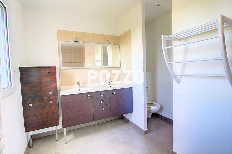 Maison - 142 m² - 5 pièces