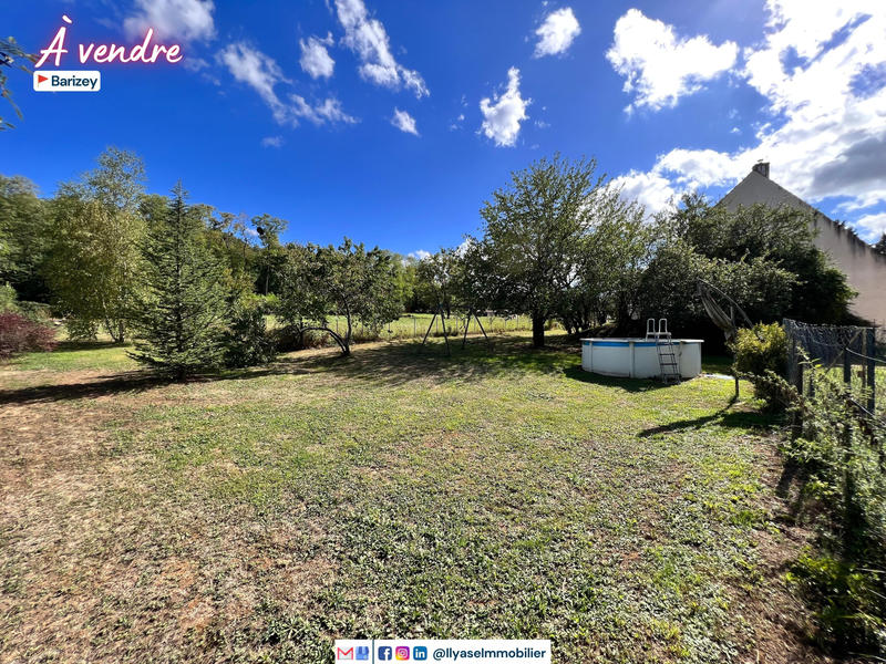 Maison - 289 m² - 10 pièces