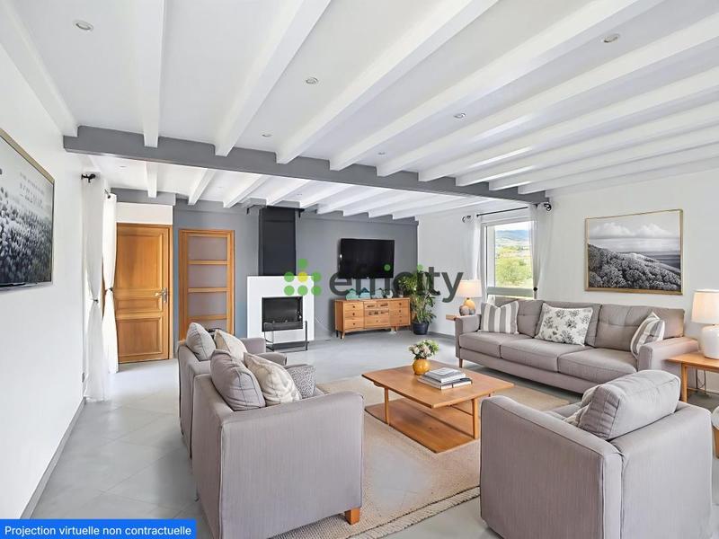 Maison - 205 m² - 8 pièces