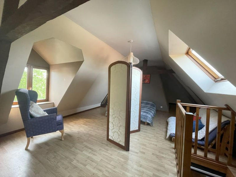 Maison - 160 m² - 8 pièces