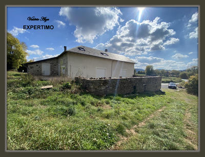 Maison - 318 m² - 8 pièces