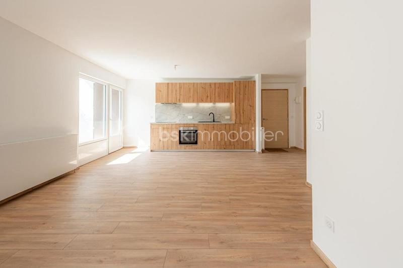 Appartement - 65 m² - 3 pièces