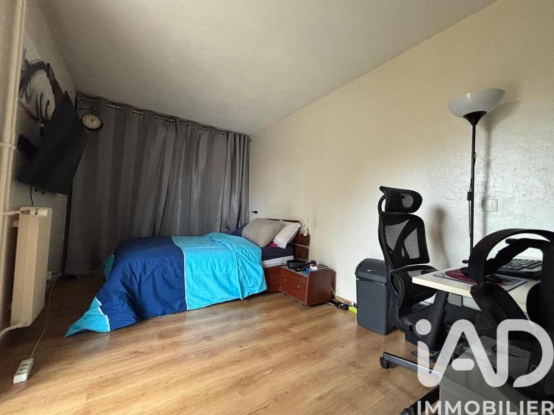 Appartement - 95 m² - 6 pièces