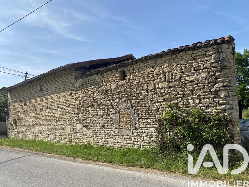 Maison - 150 m² - 1 pièce