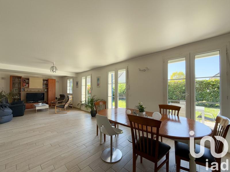 Maison - 117 m² - 6 pièces