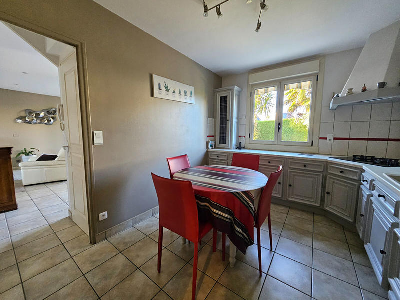 Maison - 88 m² - 4 pièces