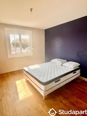 Chambre - 9 m² - 1 pièce