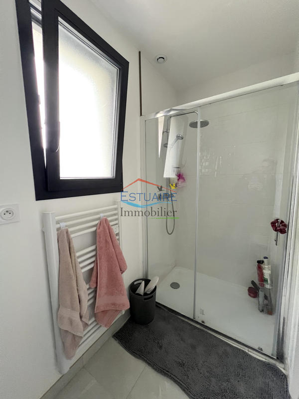 Maison - 102 m² - 5 pièces