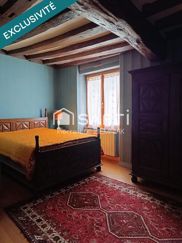 Maison - 204 m² - 7 pièces