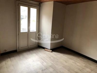 Maison de village - 145 m² - 6 pièces