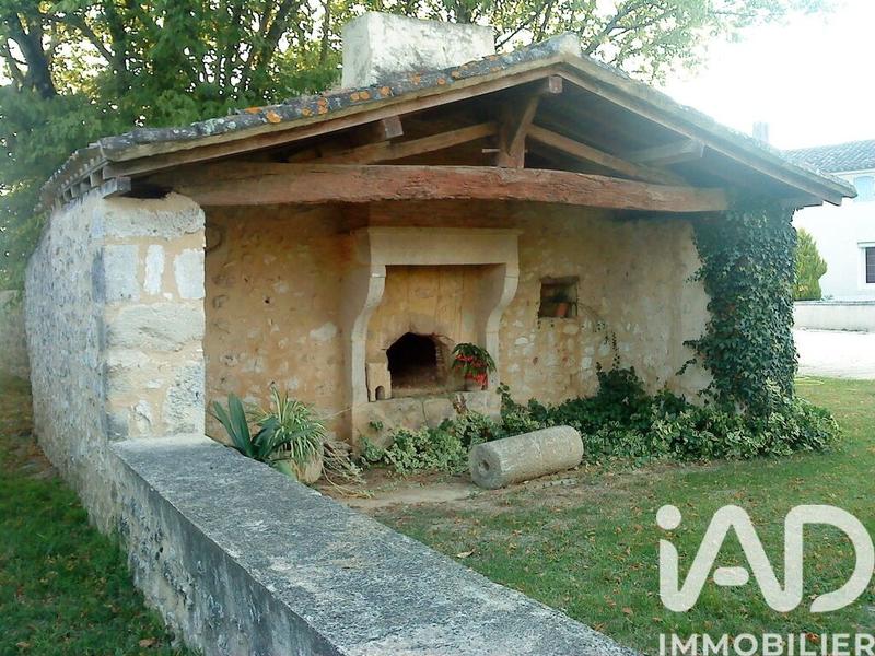 Maison - 430 m² - 12 pièces