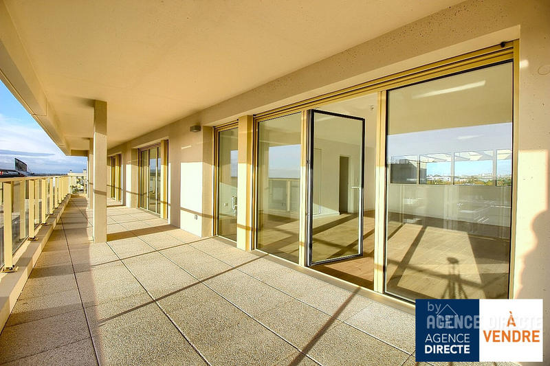 Appartement - 105 m² - 4 pièces