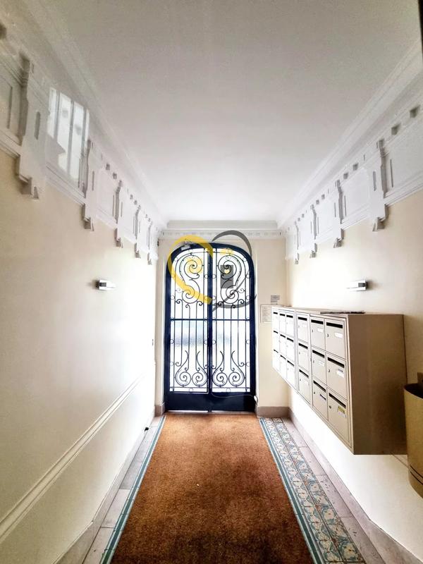 Appartement - 89 m² - 4 pièces