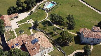 Manoir - 954 m² - 22 pièces