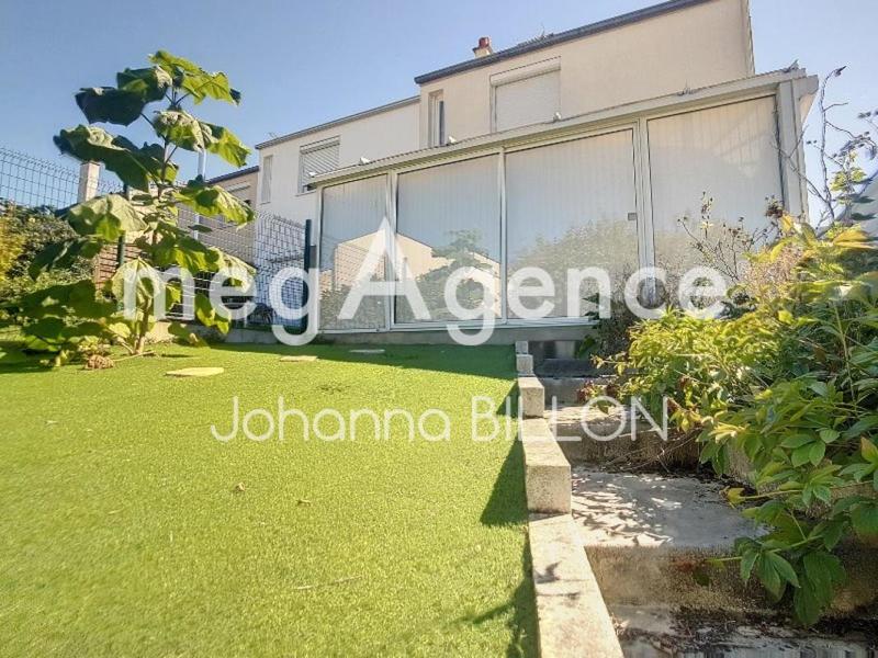 Maison - 106 m² - 4 pièces