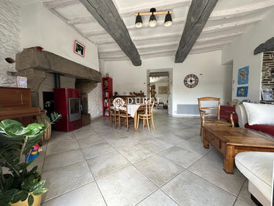 Maison ancienne - 149 m² - 7 pièces