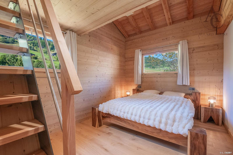 Châlet - 400 m² - 8 pièces