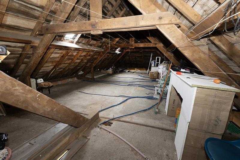 Maison - 860 m² - 21 pièces