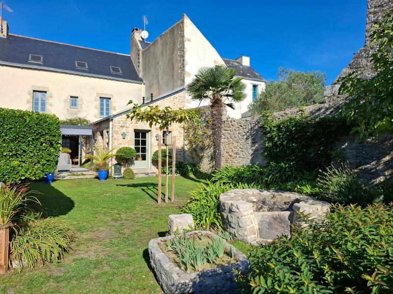 Maison - 167 m² - 5 pièces