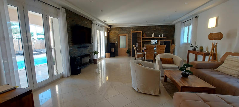 Villa - 157 m² - 5 pièces