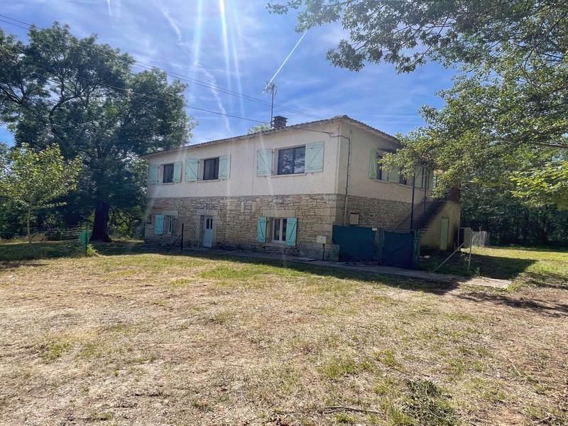 Maison - 180 m² - 9 pièces