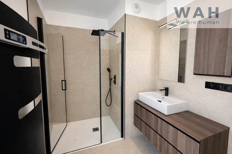 Appartement - 97 m² - 4 pièces