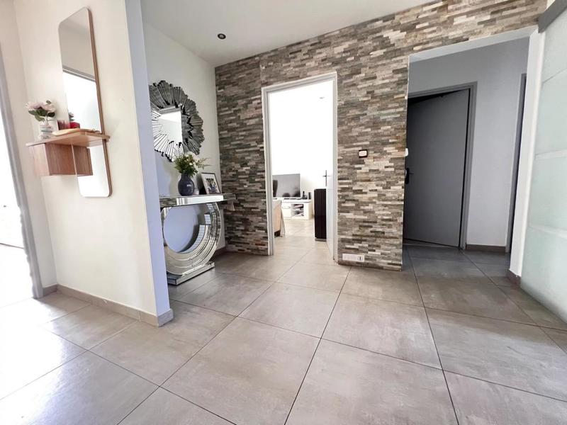 Appartement - 73 m² - 4 pièces