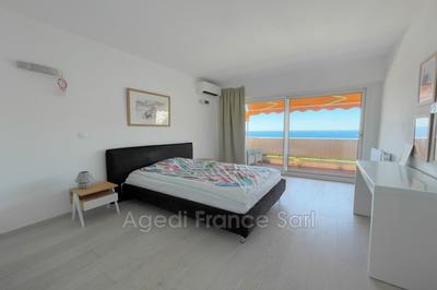 Appartement - 105 m² - 4 pièces