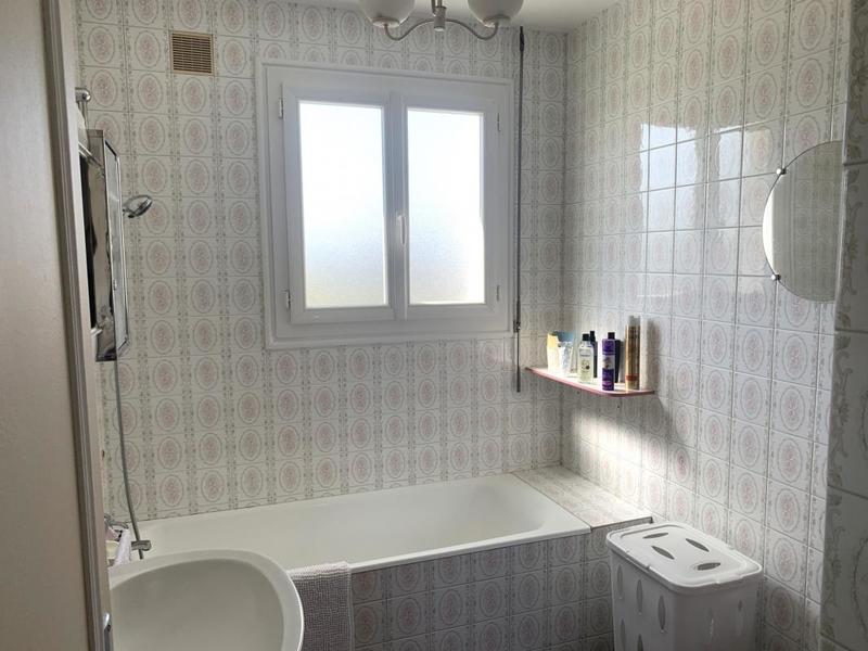 Maison - 97 m² - 5 pièces