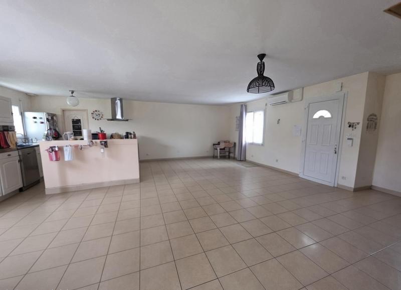 Maison - 140 m² - 8 pièces