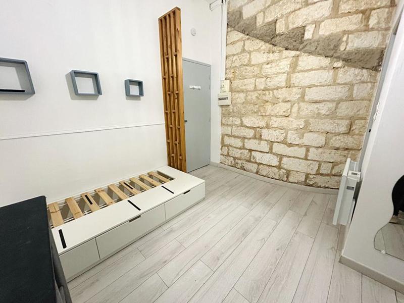 Studio - 13 m² - 1 pièce