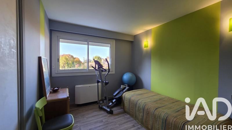 Maison - 180 m² - 8 pièces