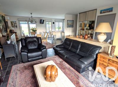 Maison - 97 m² - 4 pièces