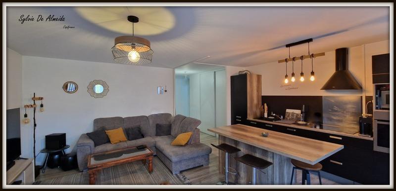 Appartement - 75 m² - 3 pièces