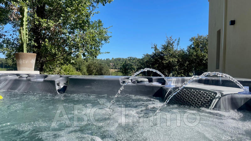 Villa - 110 m² - 4 pièces