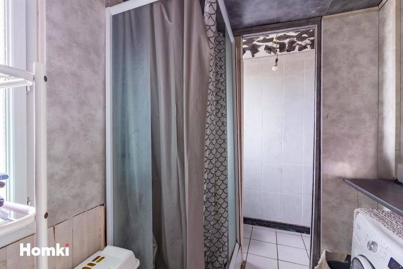 Maison - 140 m² - 9 pièces