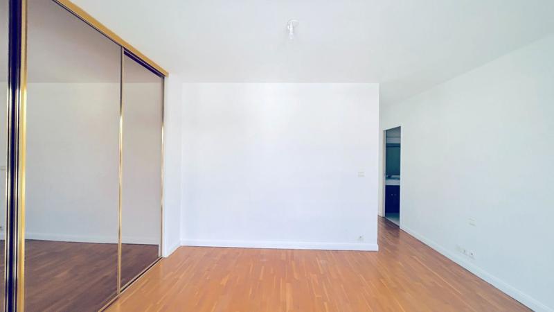 Appartement - 110 m² - 4 pièces