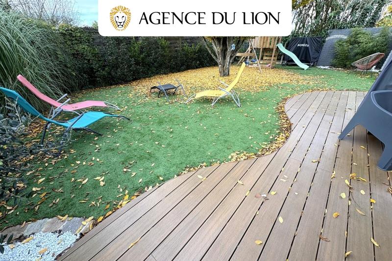 Maison - 151 m² - 8 pièces