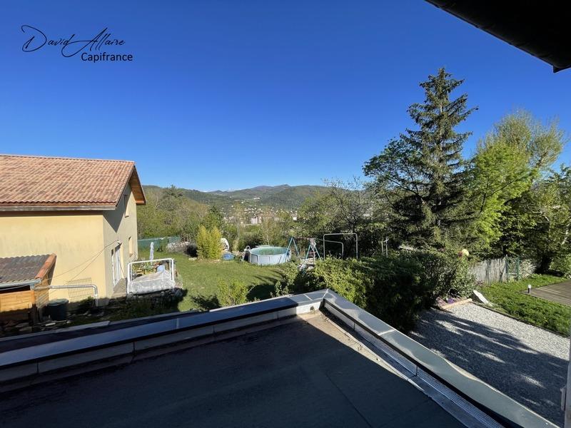 Appartement - 96 m² - 3 pièces