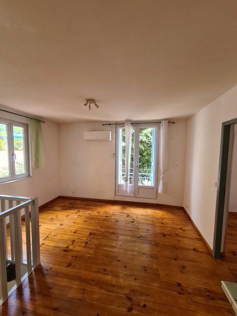 Appartement - 89 m² - 3 pièces