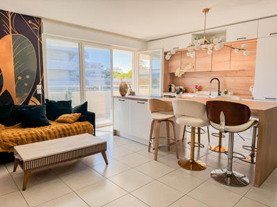 Appartement - 75 m² - 3 pièces