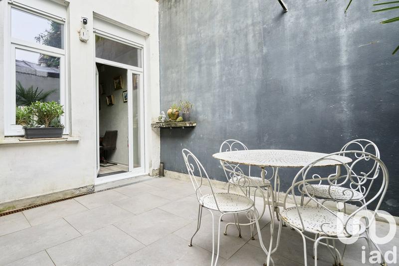 Studio - 30 m² - 1 pièce