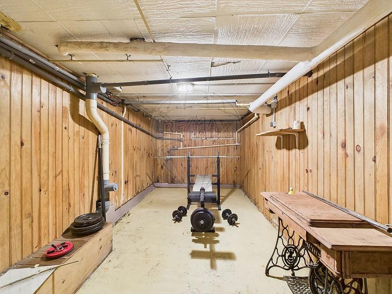 Maison - 210 m² - 5 pièces